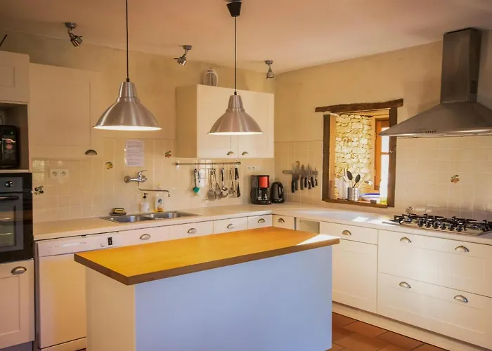 Semesterbostad La Petit Gapard *